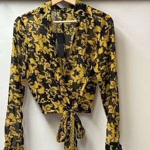 PrettyLittleThing Black and Yellow Floral Blouse